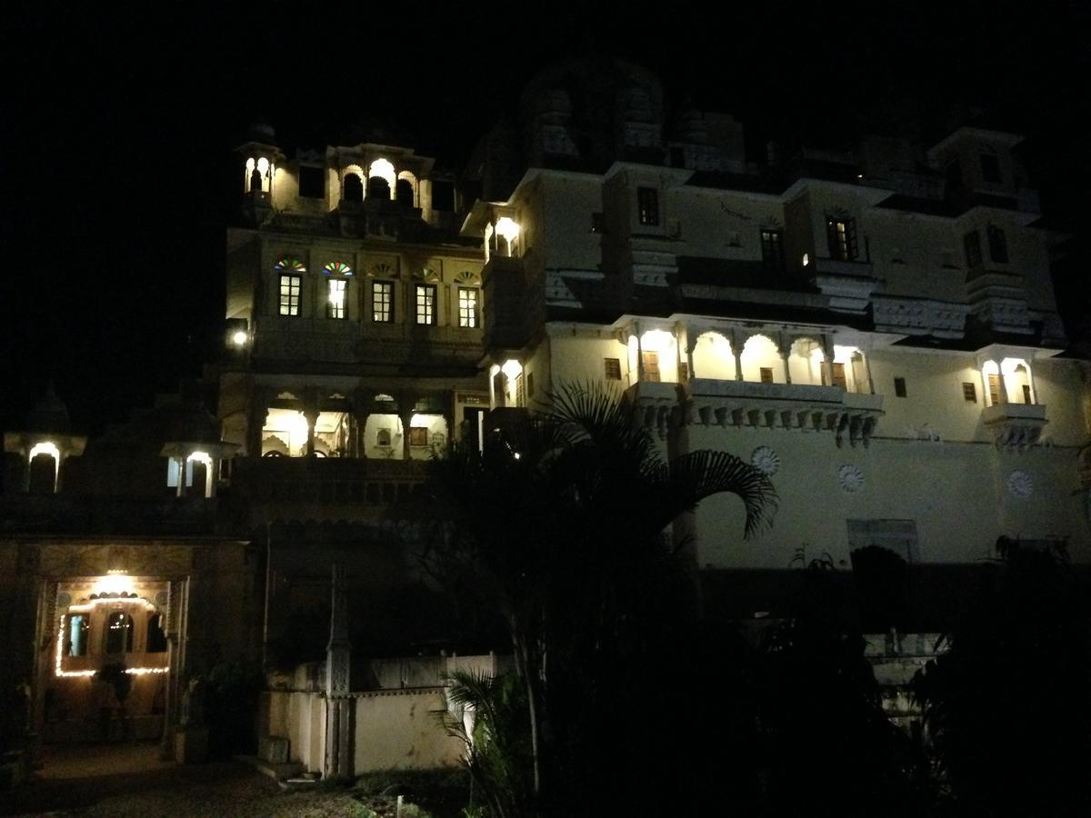 Hôtel Fort Begu à Begun Extérieur photo